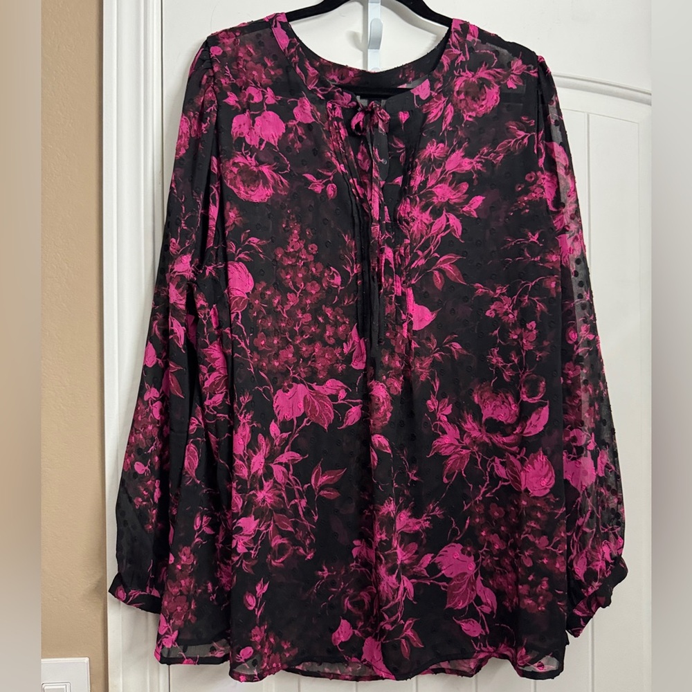 Torrid Pink floral black top